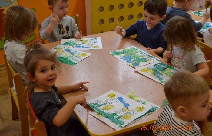 Wiosenne prace małych artystów z grupy Misie