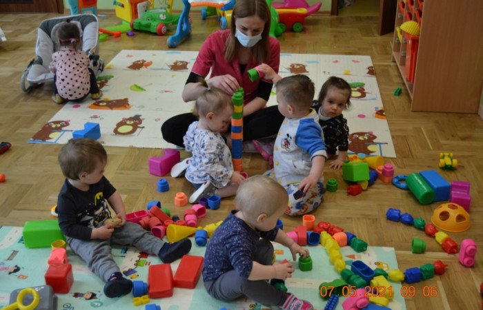 Ruchowe zabawy na Krasnalkach