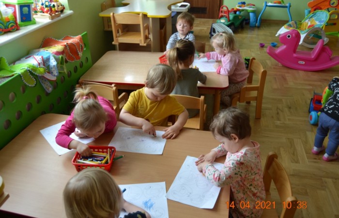 Zabawy Misiów, Żabek i Krasnali w łączonych grupach
