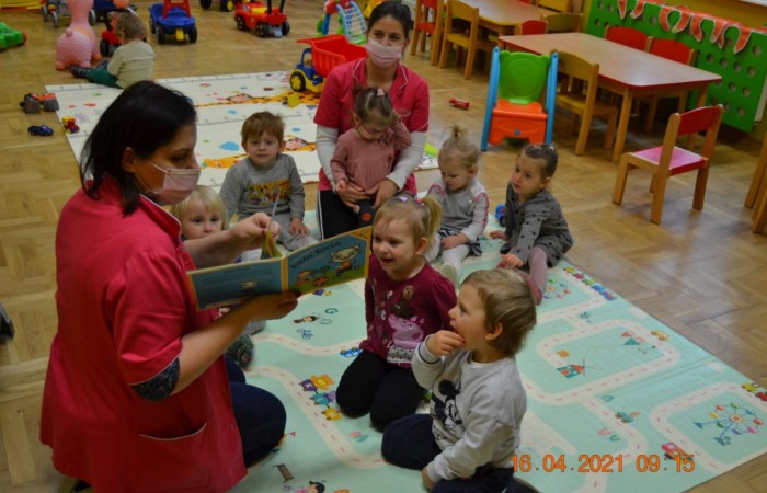 Zabawy Misiów, Żabek i Krasnali w łączonych grupach