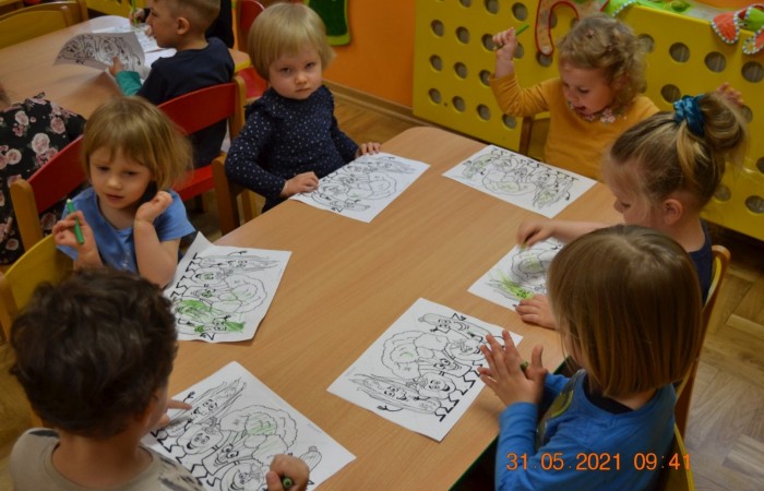 Na straganie w dzień targowy...