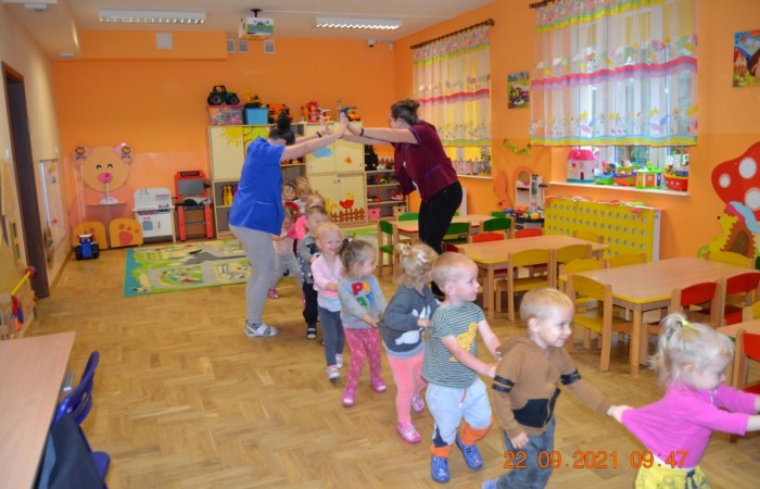Zajęcia rytmiczne u Misiów