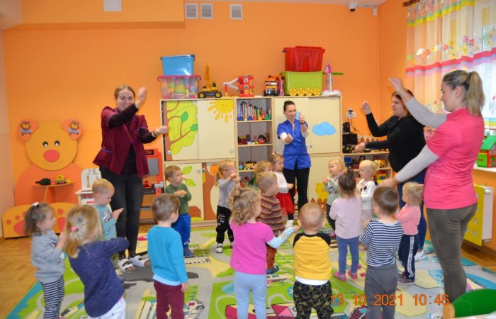 Zajęcia rytmiczne u Misiów
