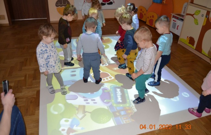 Zabawy na macie interaktywnej