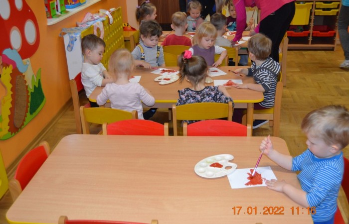 Ptaszki w karmniku
