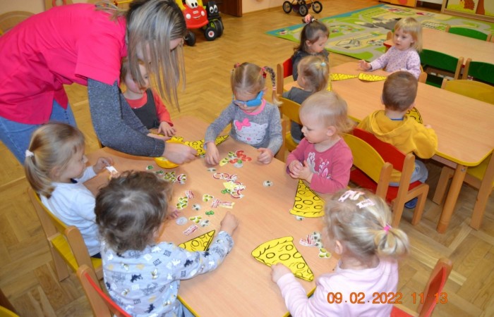 Misie i Krasnale świętują Międzynarodowy Dzień Pizzy