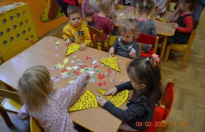 Misie i Krasnale świętują Międzynarodowy Dzień Pizzy