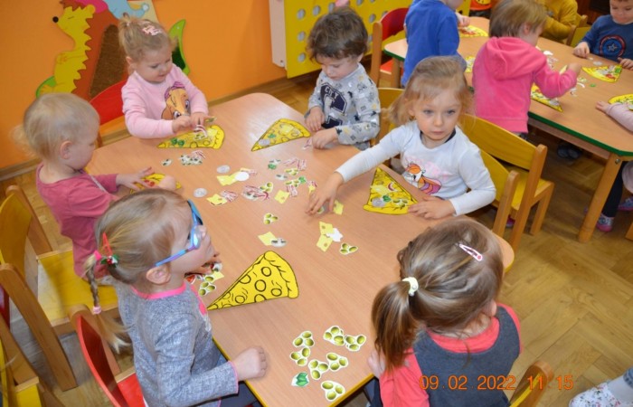 Misie i Krasnale świętują Międzynarodowy Dzień Pizzy