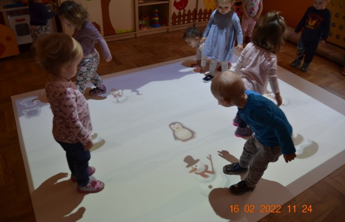 Zabawy na macie interaktywnej