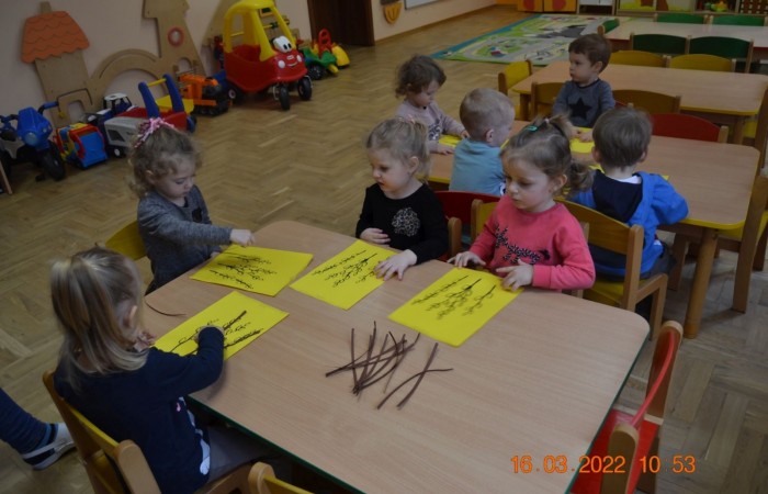 W poszukiwaniu Pani Wiosny w grupie Misie