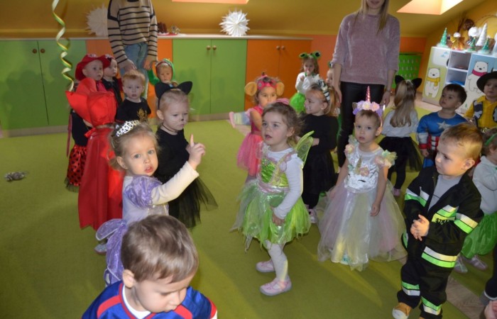 Bal karnawałowy