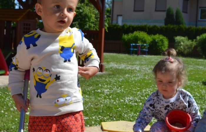Misie na placu zabaw