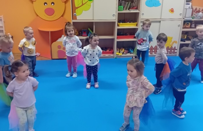 Misie na zajęciach rytmiki