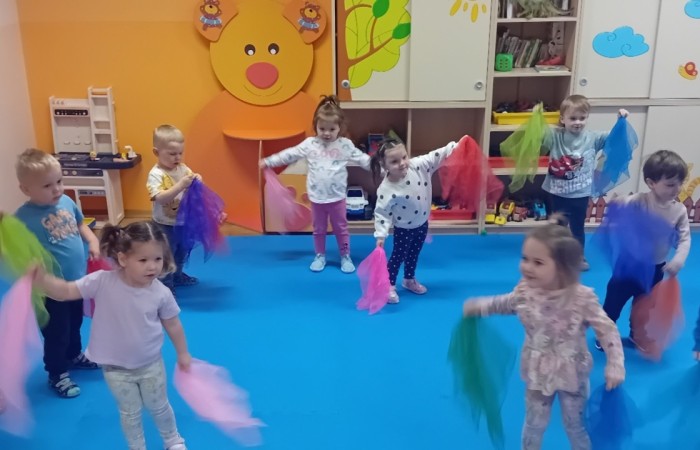 Misie na zajęciach rytmiki