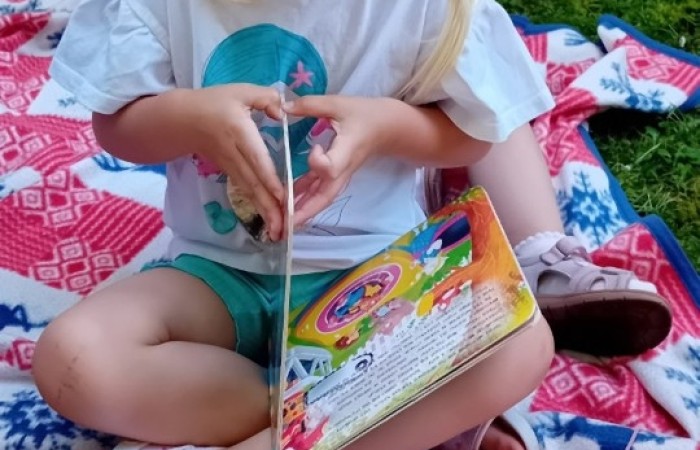 Piknik i zabawy w ogrodzie Misiów