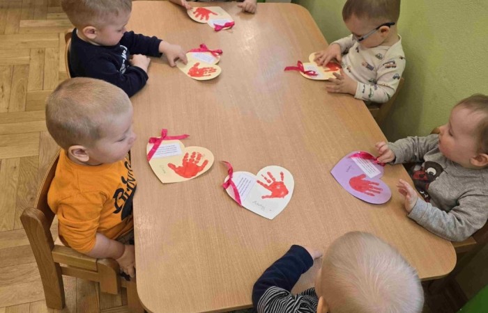 Krasnale szykują prezenty